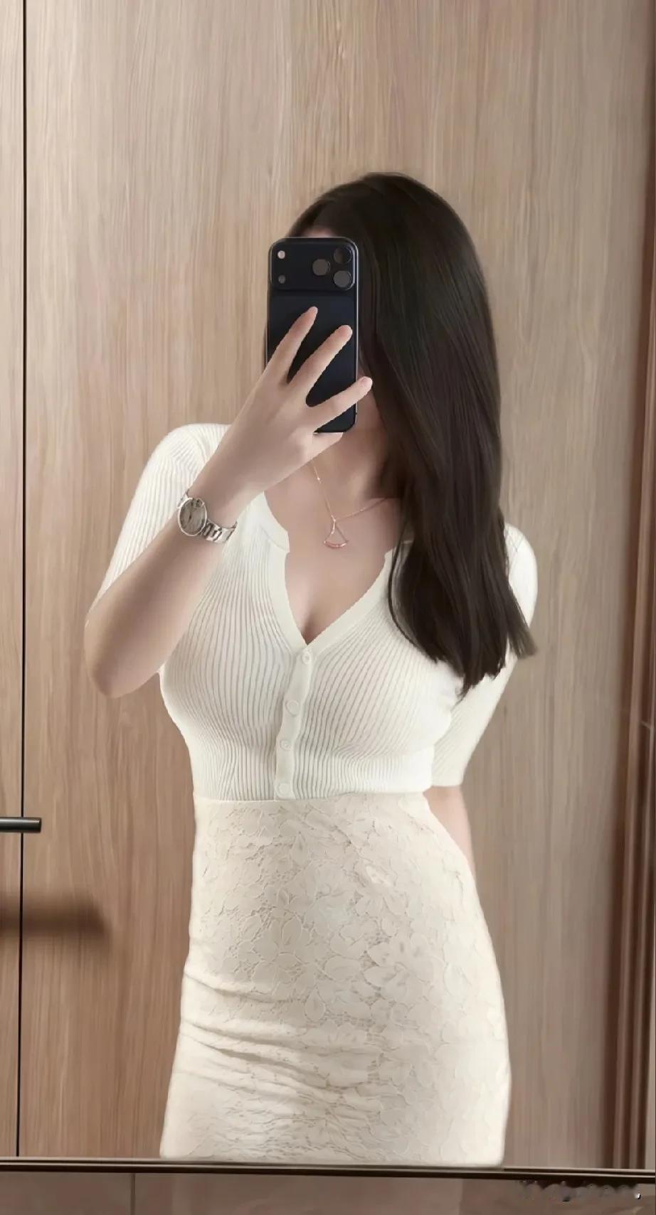 有这样的身材，看不看脸已经不重要了