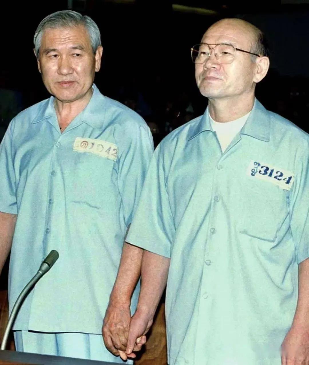 首尔之春｜为啥卢泰愚外号叫白马？这个外号，来源于他曾经执掌的王牌部队白马师团，