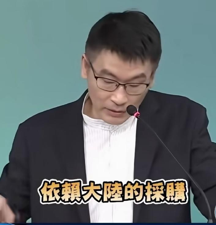 梁文杰对台东农民说“别种了”——这不就是“何不食肉糜”？梁文杰在回应台东凤梨