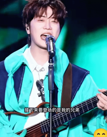 陆虎在黄山音乐节上有一段即兴表演，说出了再就业兄弟的心声。接下来要登场的是我的