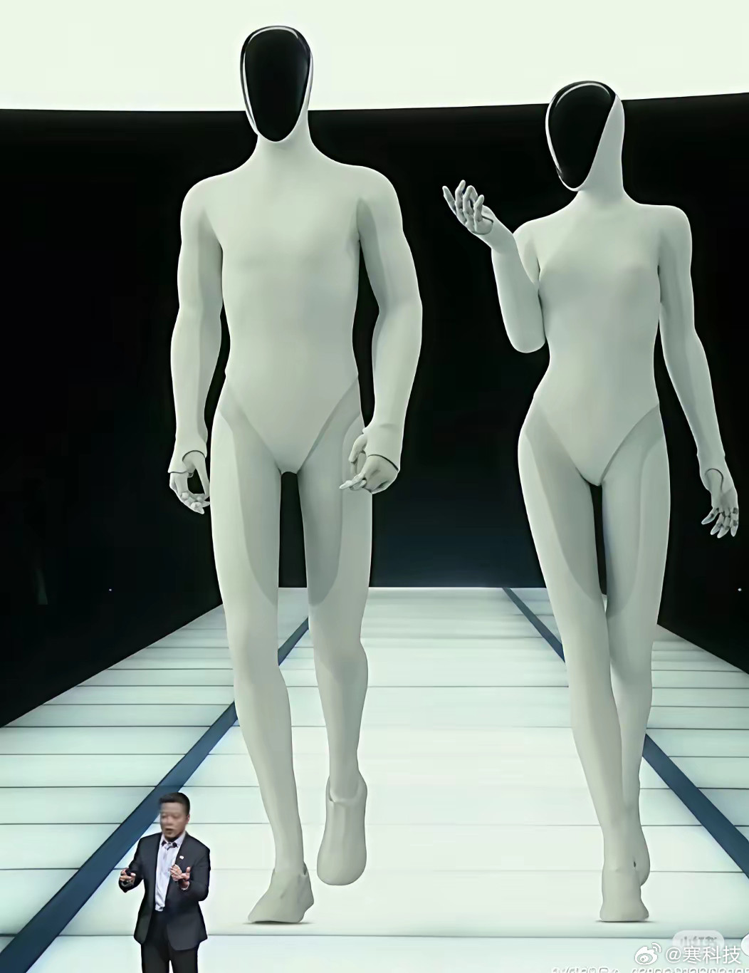 NEO和小鹏机器人对比简直了，感觉小鹏赢麻了。​​​