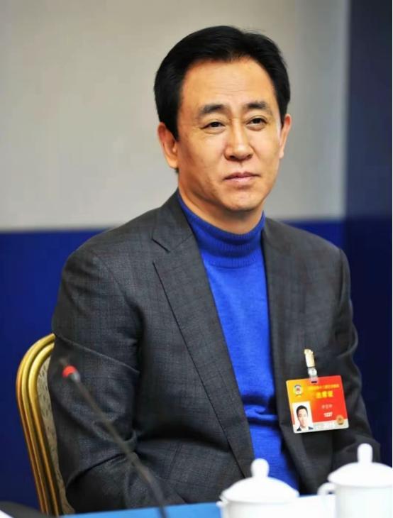 总有人盼着有人出面为恒大2.44万亿债务兜底，可现实根本不存在所谓的“接盘侠”。