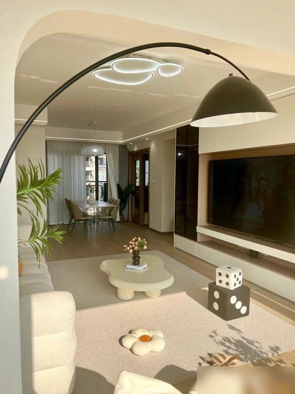 谁懂啊！预算紧还想装出温馨家的痛，我算彻底解决了！最近刷到好多人纠结装修风格，尤