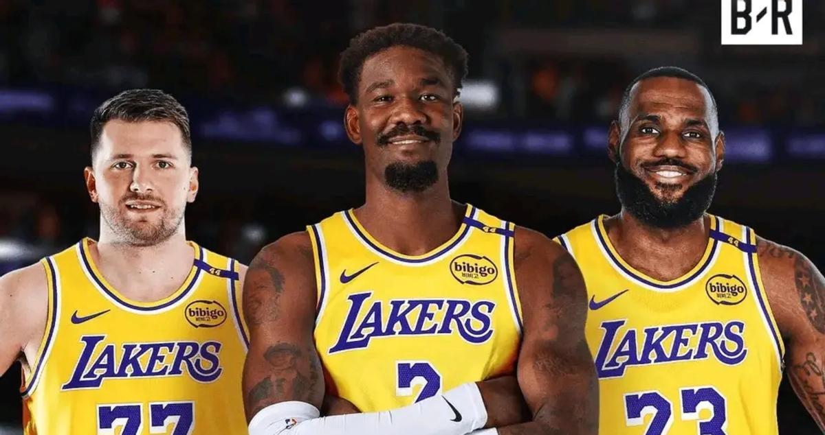 约基奇再拿两个MVP，也摸不到詹姆斯。因为他有一项纪录，几乎无法被复制。别光
