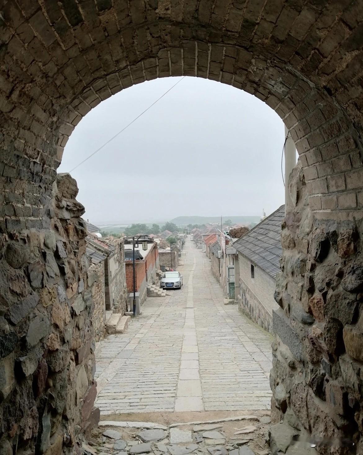 真古城！青岛即墨有一所真古城，没有商业化，已有600多年历史！青岛即墨雄崖古