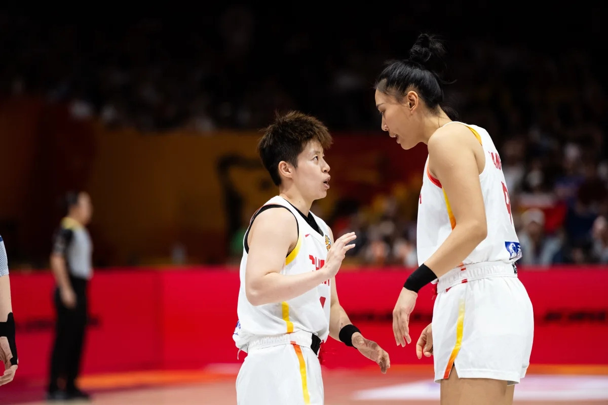 中国女篮半场三分9中4&罚球7中7, 法国三分18中8&罚球6中6
