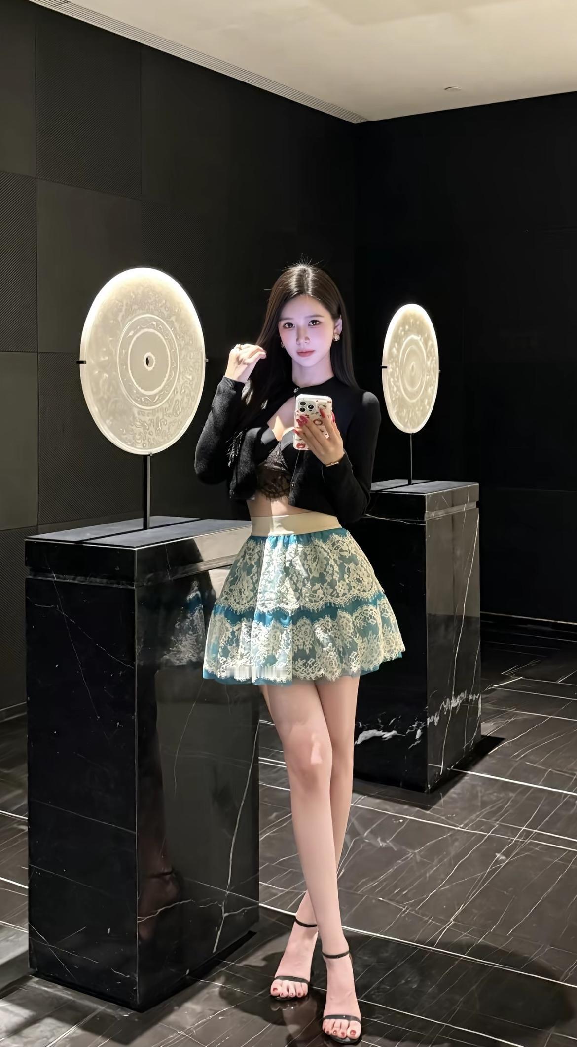 优雅自信穿搭分享