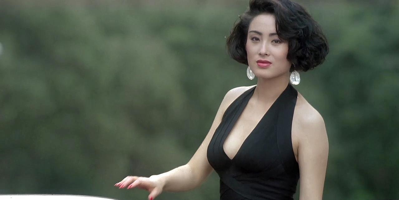 1996年，向华胜想将张敏娶回家，他决定到寺庙请大师看一看两人的缘分，谁料大师只