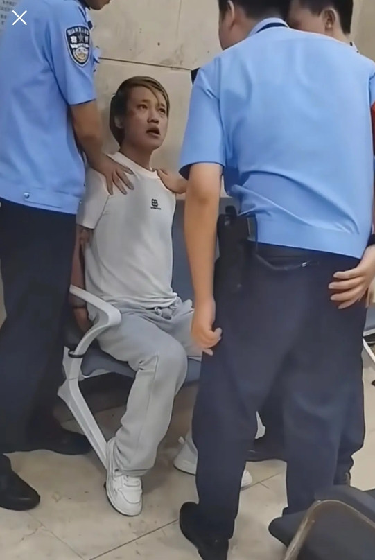 这是什么情况啊。这是什么情况啊。