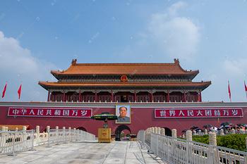 红土初心照乡村：从毛主席嘱托到南街村实践在广袤的中国农村大地上，毛主席的身