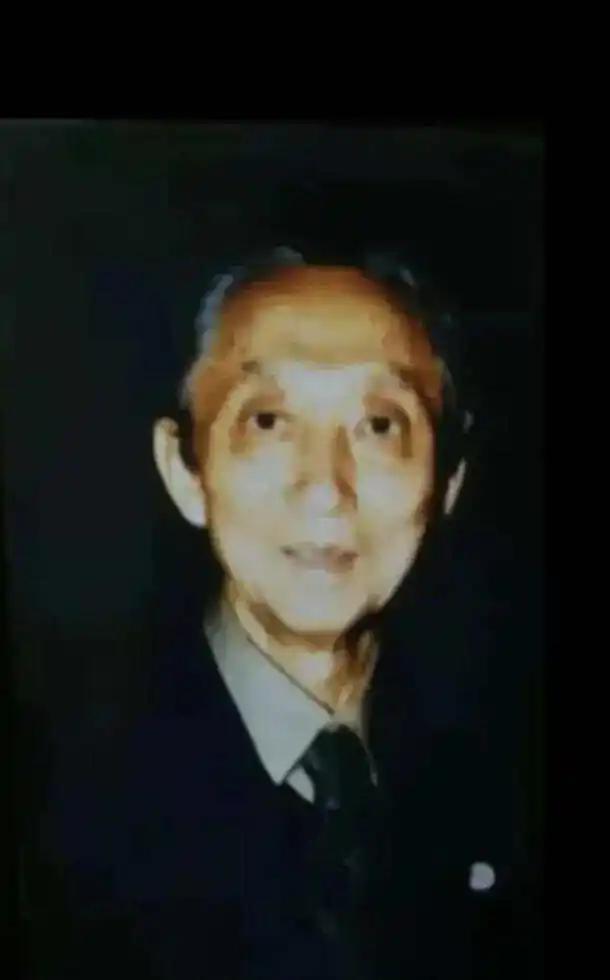 电视剧《沉默的荣耀》已经结束好些天了，实话实说，这部电视剧自己一集也没有看，但是