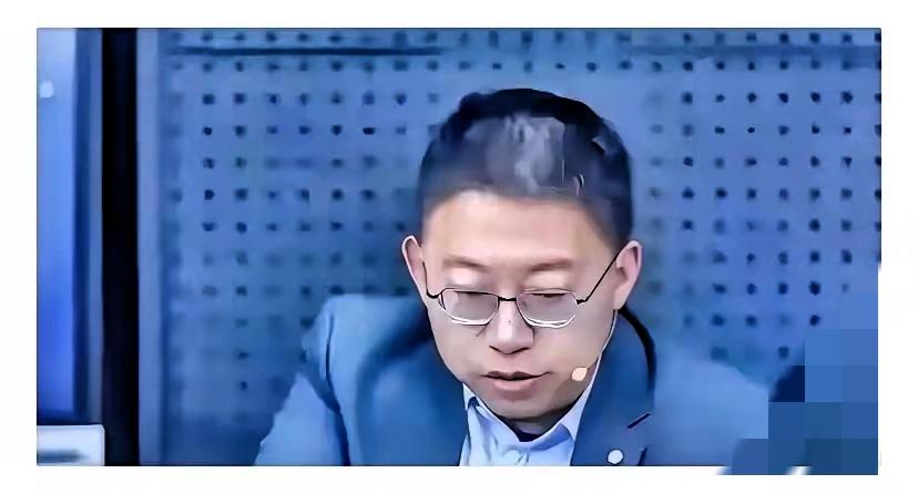 💥这波太解气！沈逸这一嗓子，撕开了学术圈最见不得人的遮羞布！沈逸质疑大教授课