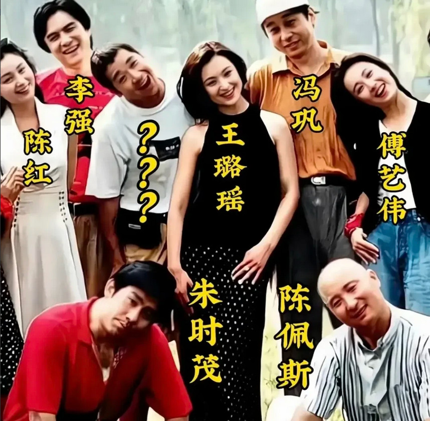 那时候拍照为什么都喜欢歪着头？