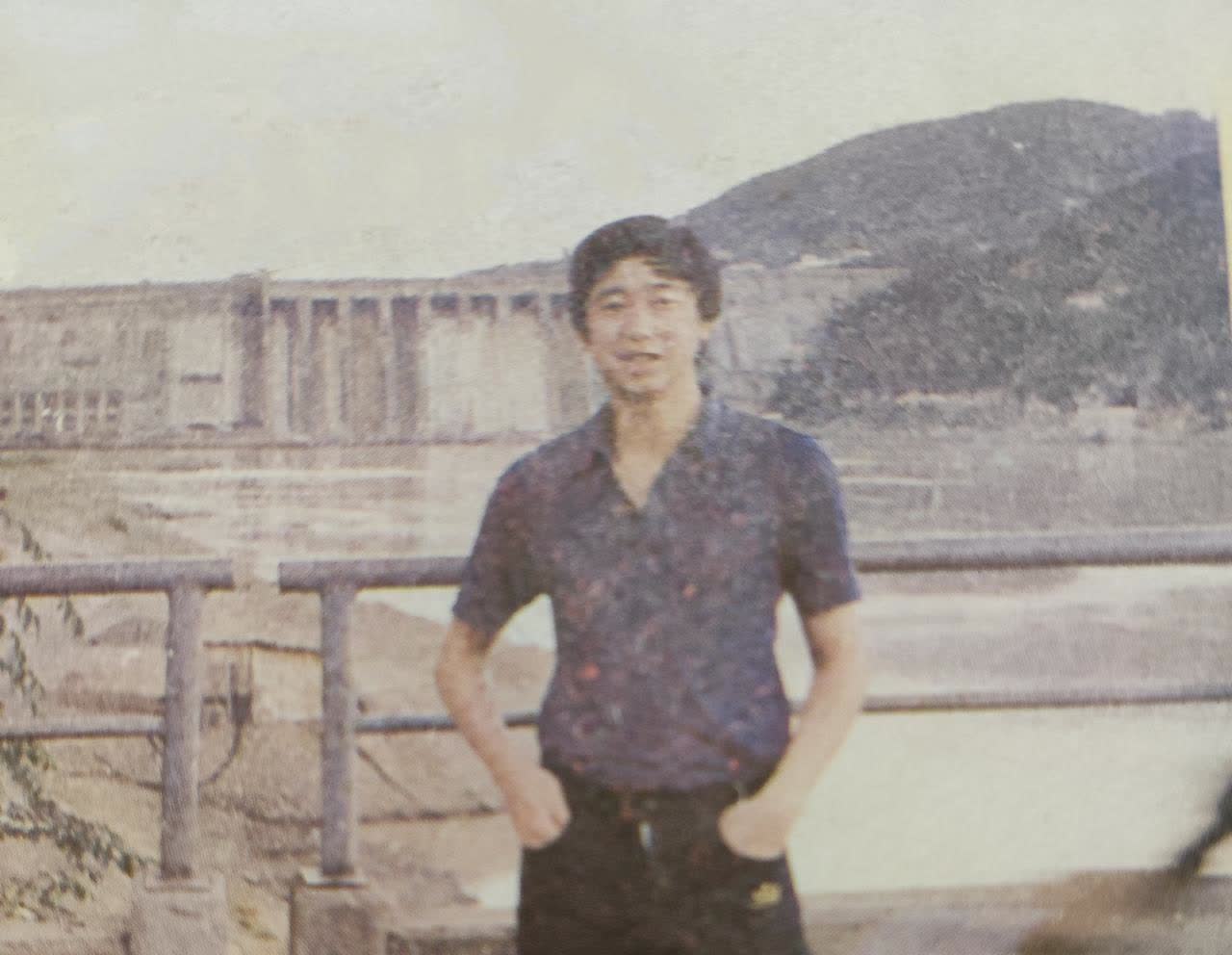 中国围棋著名九段棋手，浙江人。曾在韩流压制，中国围棋处于低潮的时候，他在某届LG
