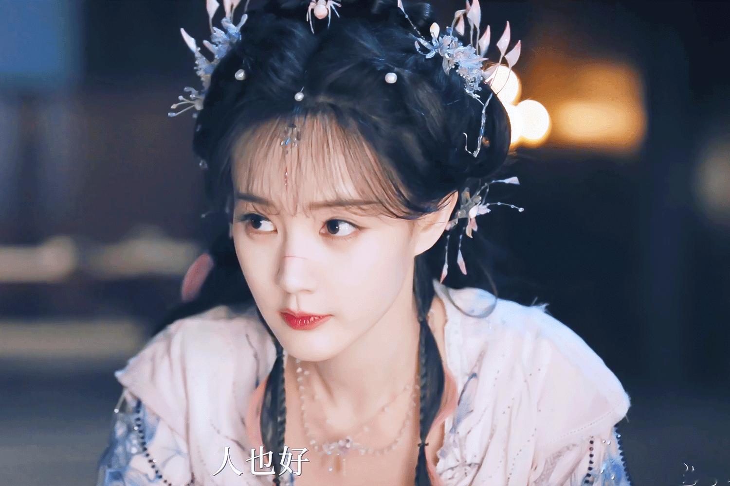 李一桐李一桐我的新晋宠物女友李一桐在天地剑心简直就是我的新晋宠物女