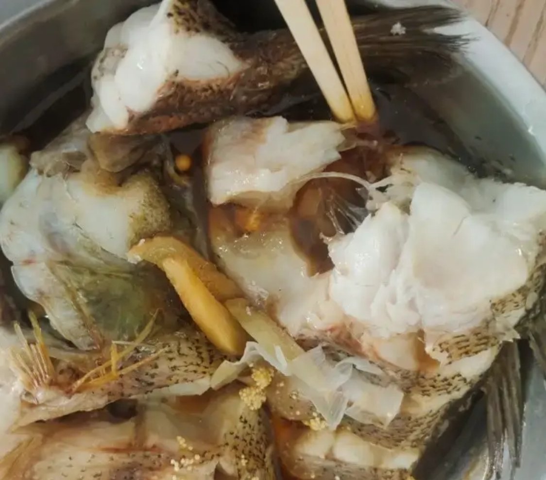 广西女子晒月子餐，网友心酸：这个婚非结不可，这个娃非生不可吗​​​