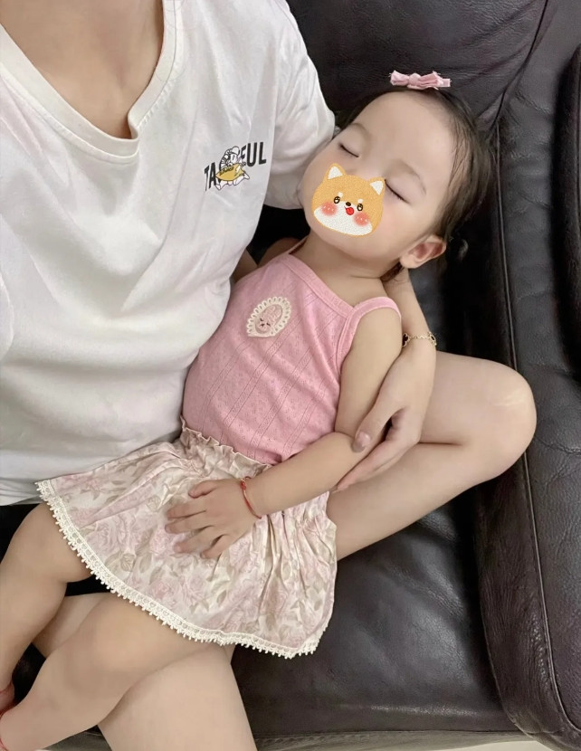 闺蜜生完孩子半年后离婚了！原因是她老公要求做亲子鉴定，闺蜜死活不答应，说如果做