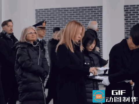 梅洛尼绕过中国访韩，韩却给中国送出大礼，梅洛尼拜见了高市早苗，绕开中国去了阿曼，