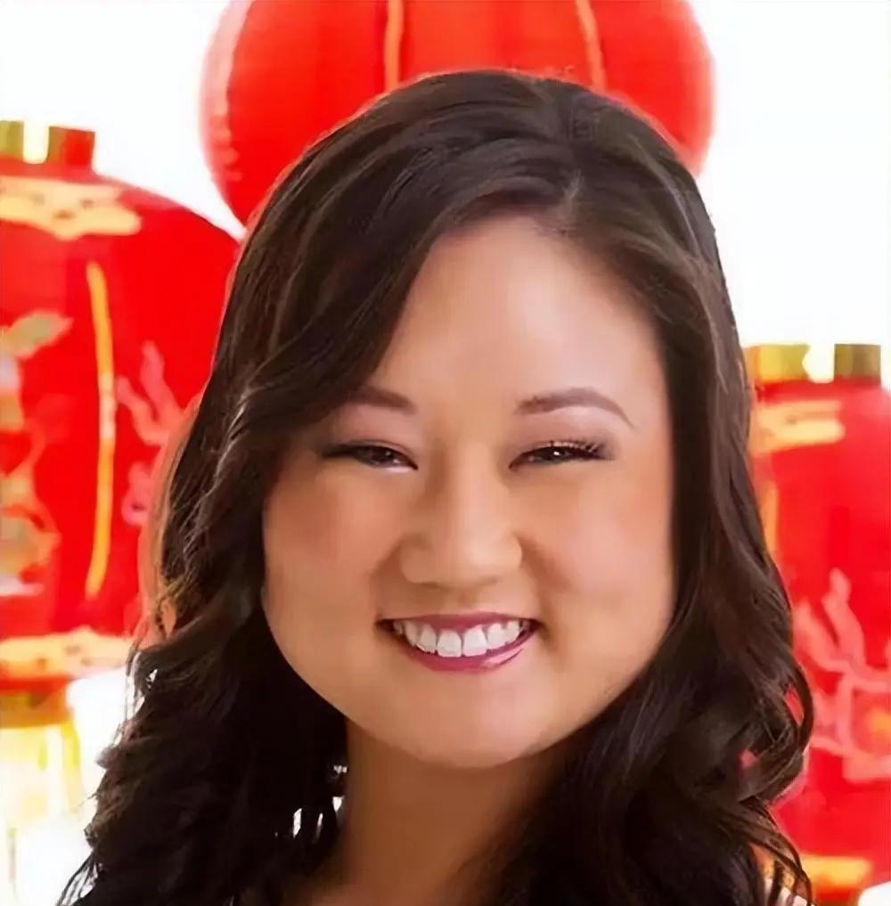 经常有人说，去美国的华人，大多看着屁股变宽、体格变壮，连神态都透着股更舒展的“