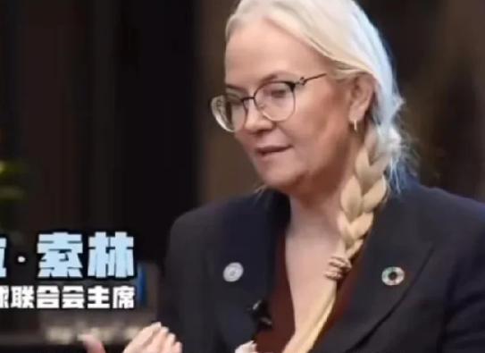 索林一句话把孙颖莎推上热搜：瑞典人直接说“她让乒乓球更像全民运动”。202