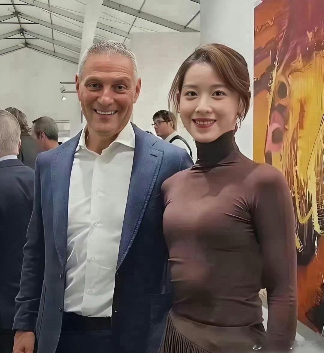 怎么感觉章泽天的面相也变了呢​​​