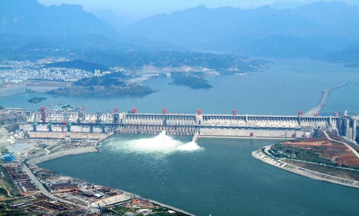 揭秘：为何美国不敢触碰中国的“生命线”——三峡大坝