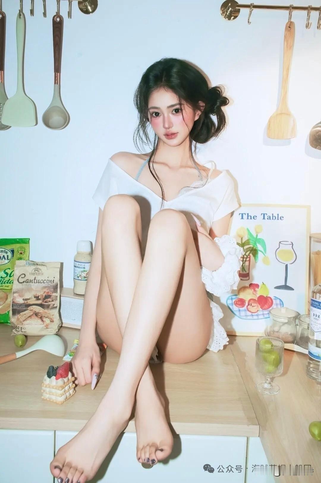 这样的纯欲风感觉像画出来的！