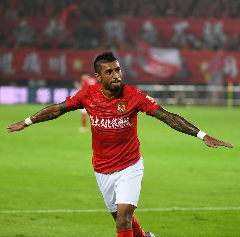 媒体人爆猛料，恒大经营足球时期，大批足球记者被潜规则。名记王伯勤说：“对于中国