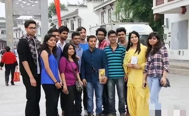 [点赞]为什么说印度的某些势力正在觊觎中国高校？一位学者建议我国改变政策，要求