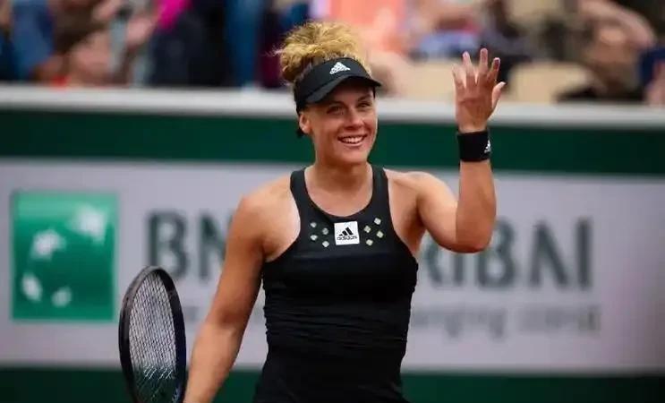 刚刚结束的一场WTA500柏林站首轮比赛，赛会6号种子、俄罗斯选手安德列娃，鏖战