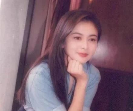 1998年，刘銮雄得罪了九龙的地头蛇，他花重金请洪汉义出手相助，不料对方却提出“