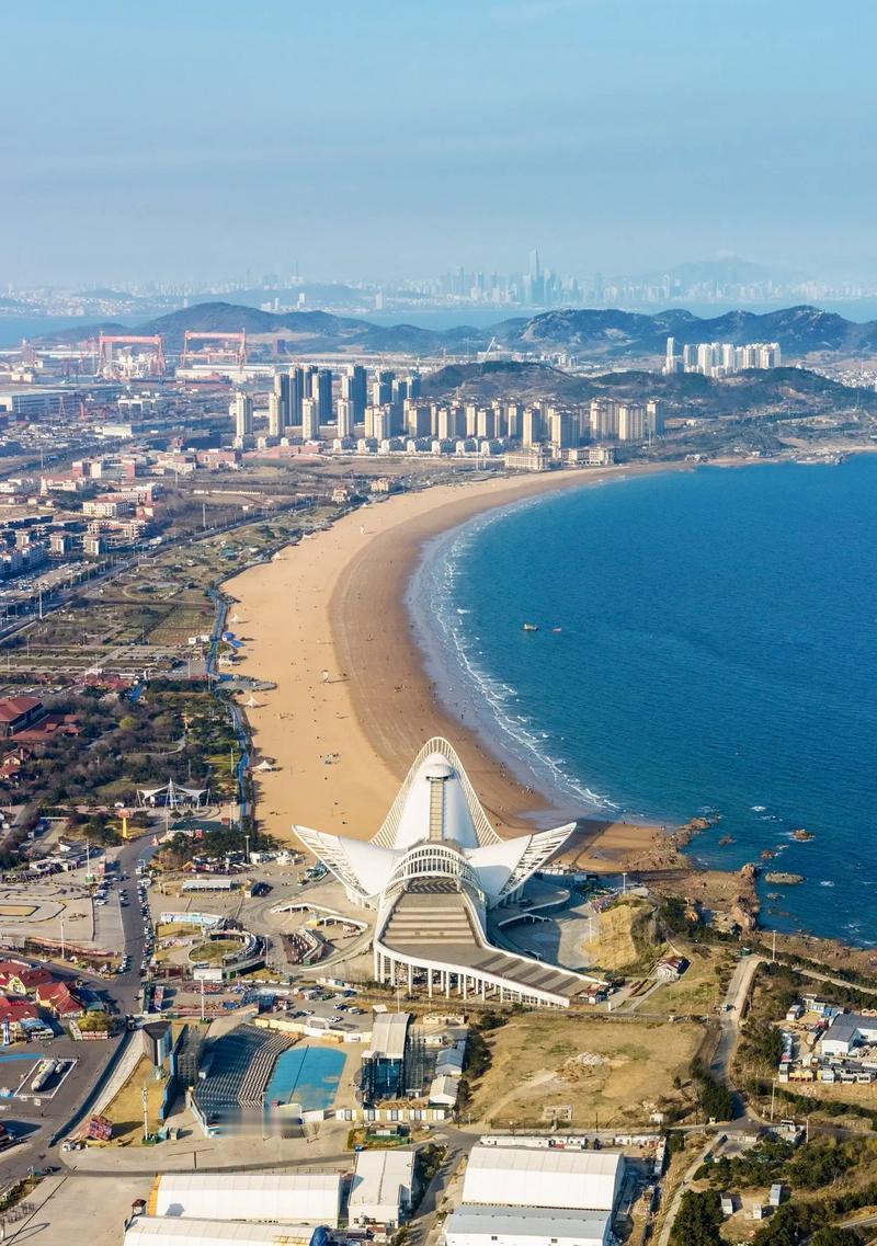 5000亿黄岛：胶南“碰瓷”能改数据？最近某音上关于西海岸新区排名的争论火了