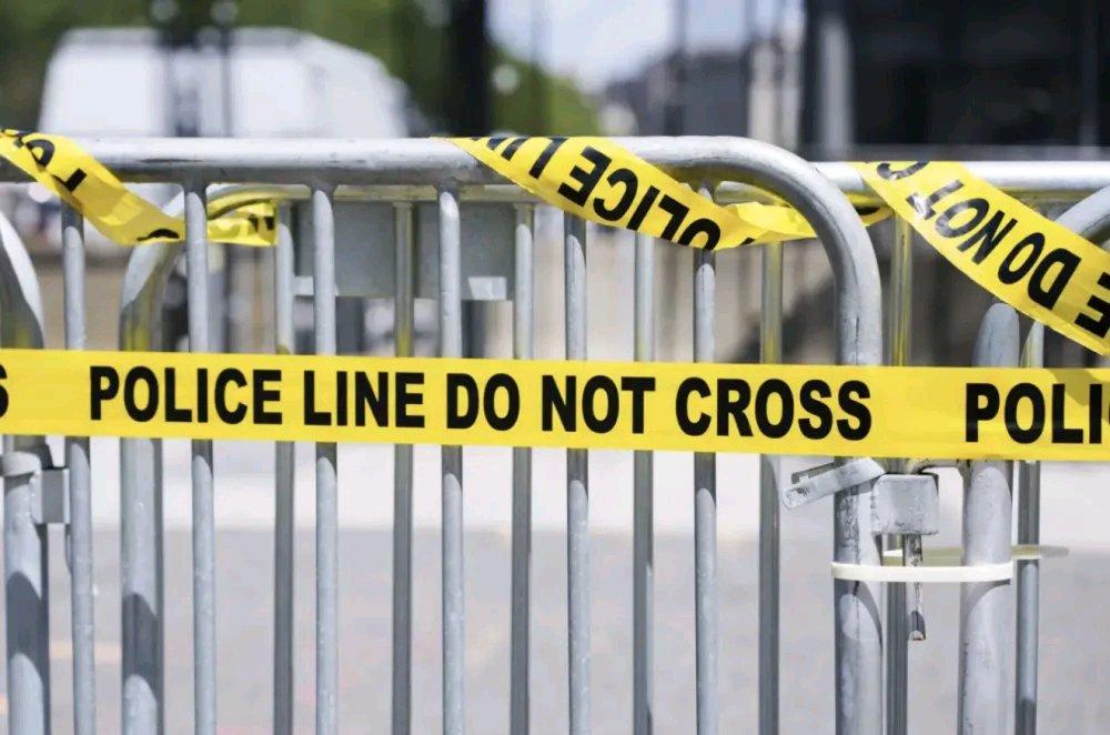 美媒10月31日报道，今年7月美国一名举报女儿遭强奸的男子科克里·沃伦在家中被枪