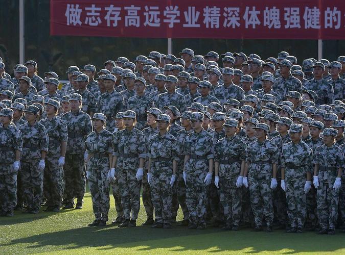 考不上军校，读士官学校有前途吗？真话大实话✨很多分数不够考不上本科军校的同学和