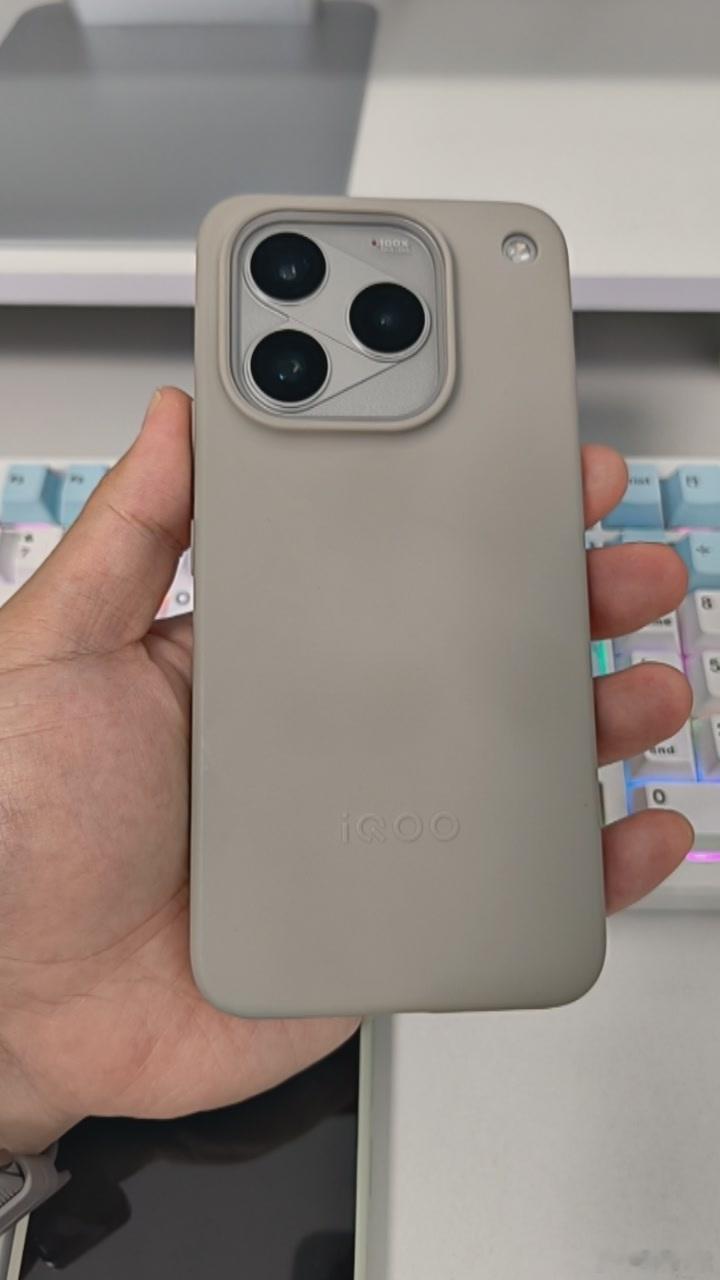 iQOO16又更新版本咯！提升稳定性，你们升级了吗iqoo​​​