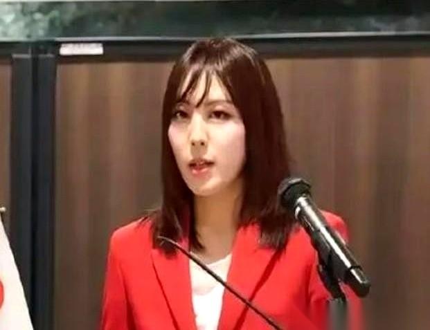 “要是中国对日本扔核弹，就算死几百万人，剩下的日本人也会奋起反击！”这话，您品，