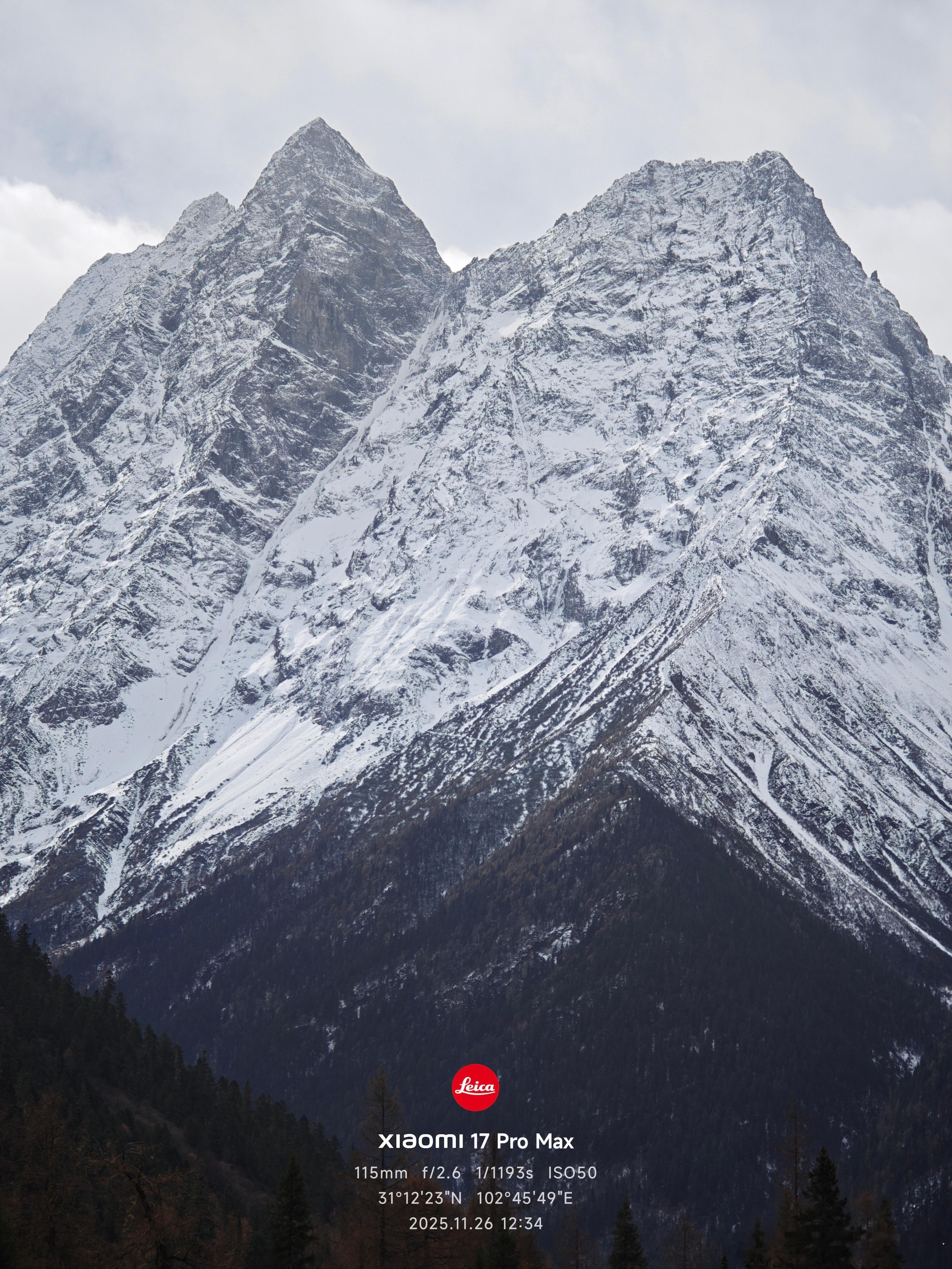 冬天的四姑娘山太好看了！四姑娘山