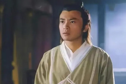 【张无忌VS游坦之+慕容复】段誉见萧峰每一掌都打得狂风呼啸、飞沙走石，心中暗想，
