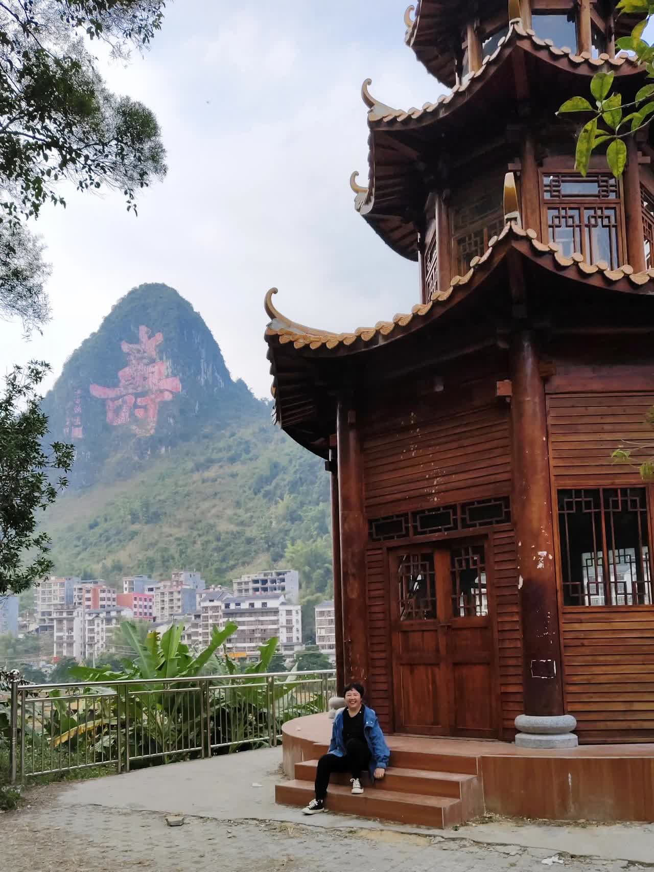 为什么现在的年轻人不想结婚？如果社会上，大多女子当嫁未嫁，大多小伙当婚而畏婚。那