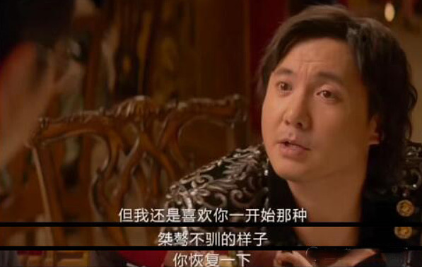 坡县的《联合早报》是左右脑互搏吗？这正常的样子让我有点不习惯，一个国家媒体追着一