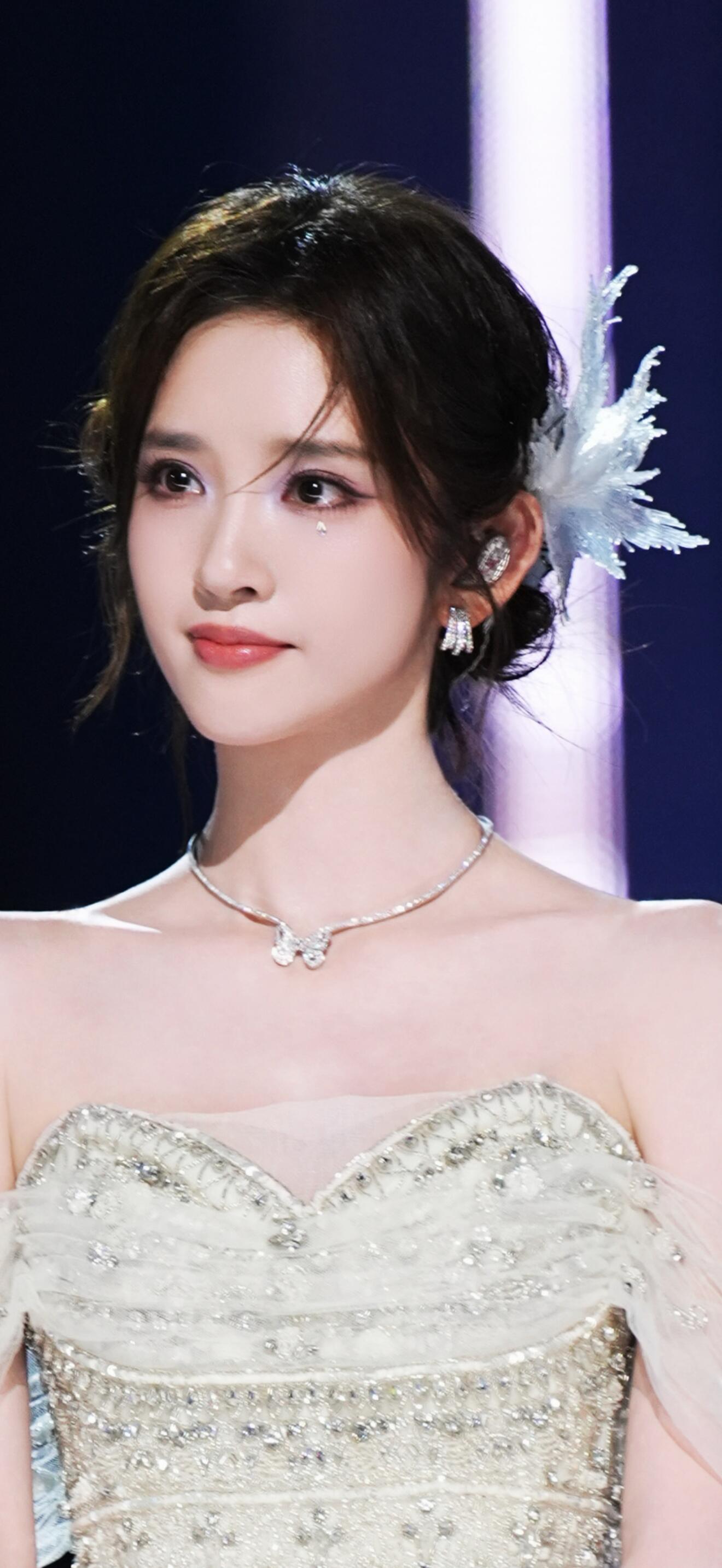 唐艺昕孙怡演我看闺蜜开装唐艺昕孙怡对抗路闺蜜就这样一个认真输出，一个在憋笑中逐渐