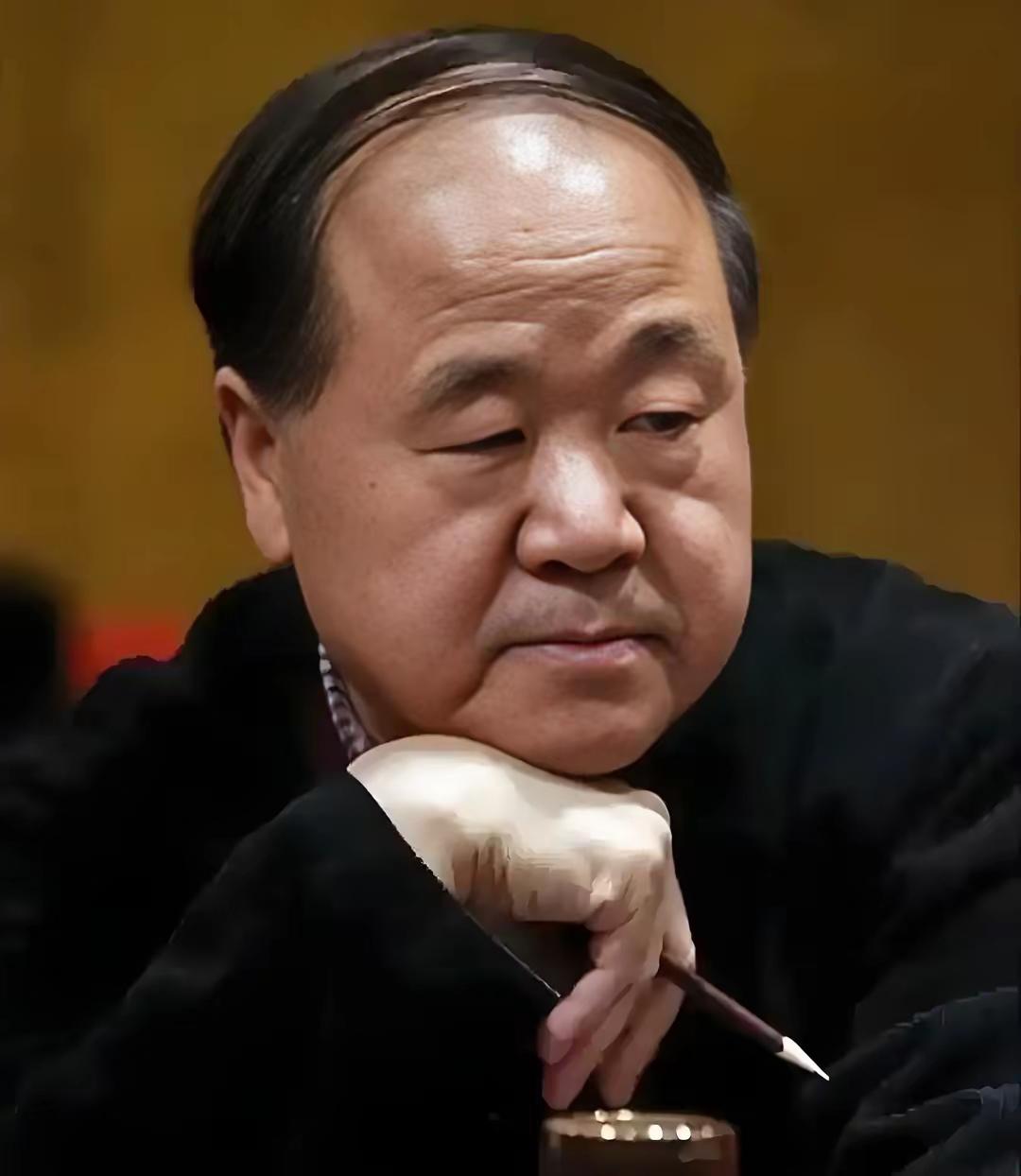 刘长玉这回拍马屁，拍到马蹄子上了有人为了给莫言脸上贴金，顺手把咱党和政府也扯