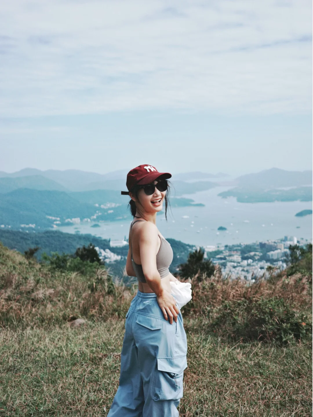 香港阿勒泰｜50分钟登顶绝美山海🌊