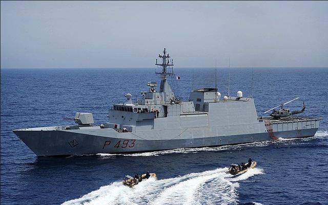 意大利“司令”级巡逻舰“司令”级是意大利海军在21世纪初设计建造的新一代近海巡