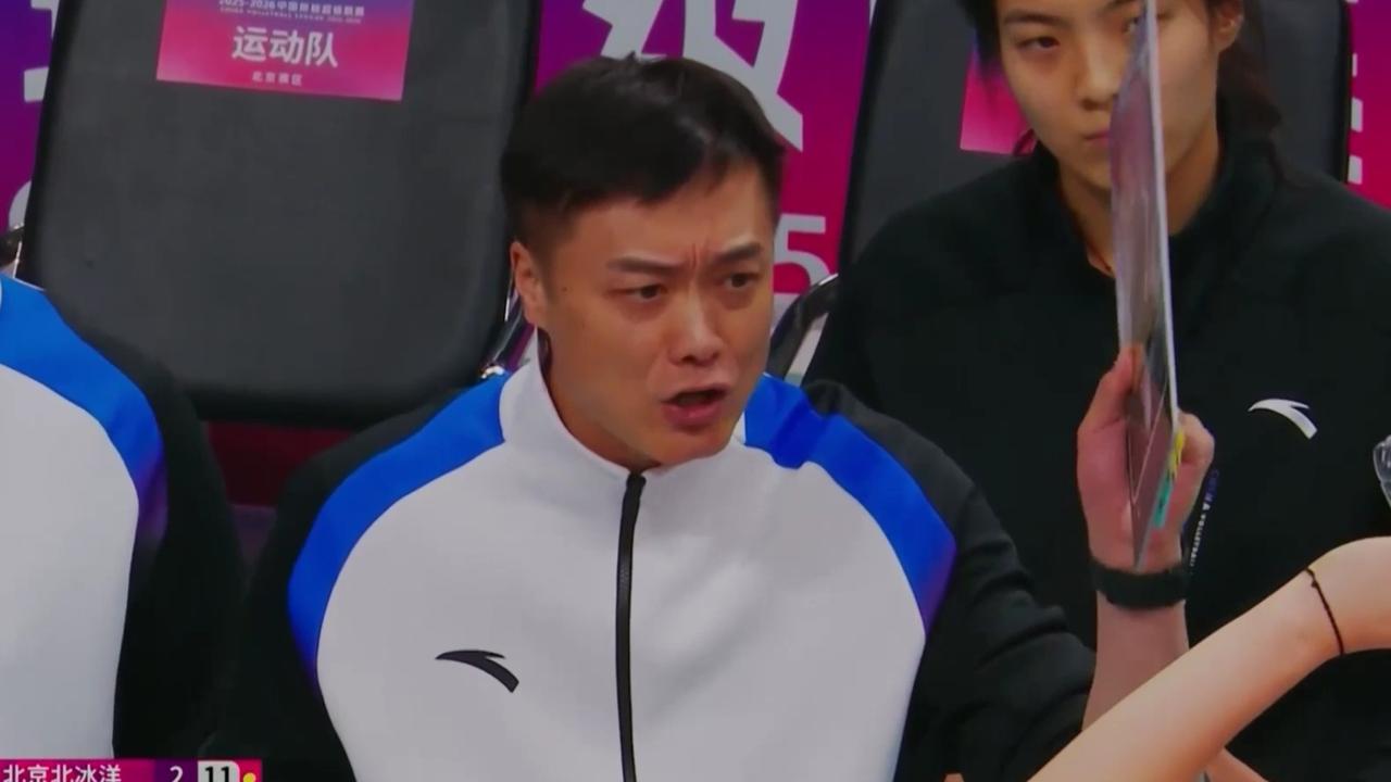 外、内援发挥神勇，河南女排3-2险胜北京！2月28日下午，2025-2026中