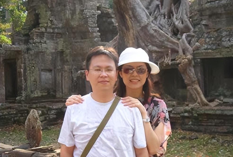 郑丽文老公遭爆是特务，前促转会主委打脸绿媒国民党主席郑丽文的丈夫、文化大学财金