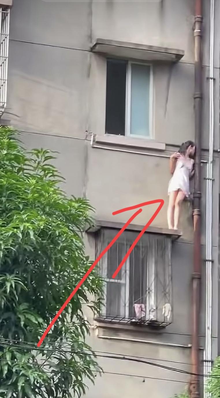 七夕大瓜之在江门，有网友表示不服，没天理啊！内心极度不平衡，这种老破小也能找到如