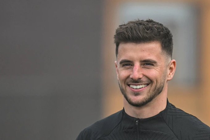 【官方回复】芒特已经回归队内训练。在缺席过去6场比赛后，他有望参加周日与阿斯顿维