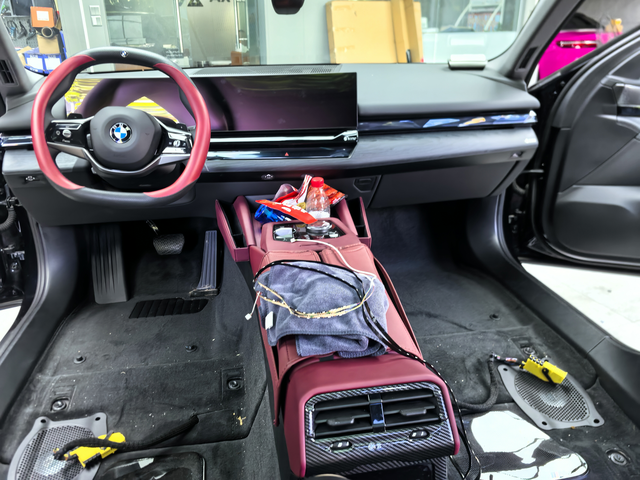 拥有了5系，才能真正体验到它的魅力25年1月份提宝马5系领先530L.加装了星