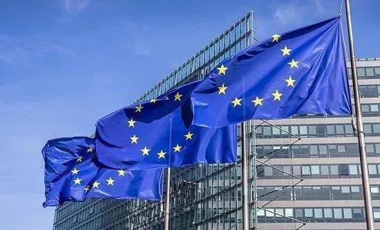 太意外了！7月18日欧盟对俄实施制裁并将两家中国银行拉黑，理由是它们“协助俄